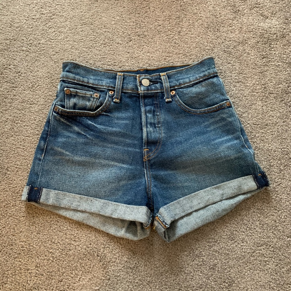Levi Jean Shorts